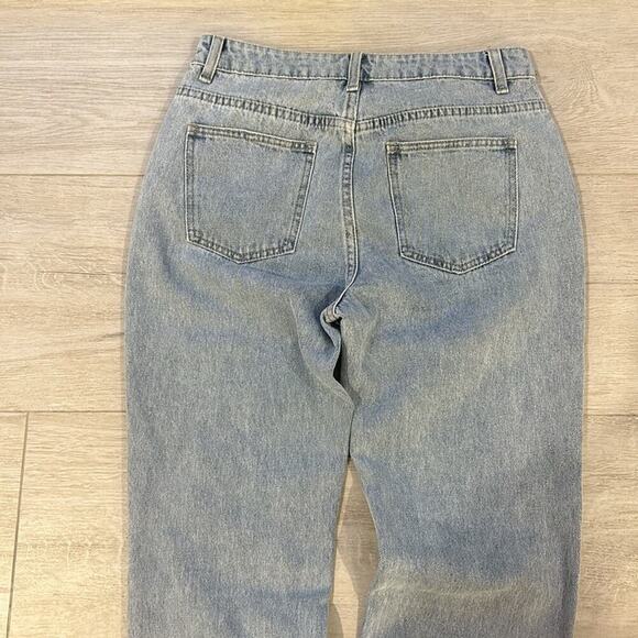 Superdown Dylan Distressed Light Blue Denim Jeans - Trendy & Chic! - Picture 8 of 12